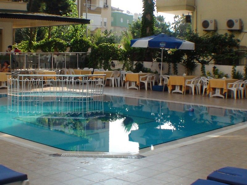 אלאניה Kleopatra Life Hotel מראה חיצוני תמונה
