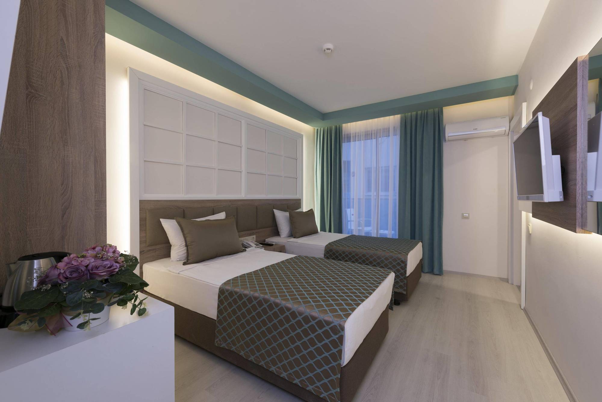 אלאניה Kleopatra Life Hotel מראה חיצוני תמונה